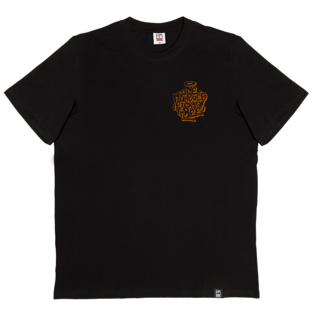 Black T-shirt 183
