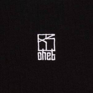 Black T-shirt Logo detail