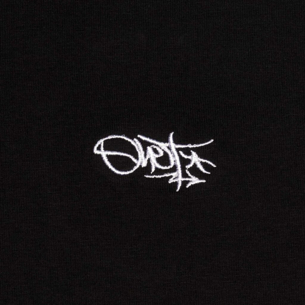 Black T-shirt Tag Logo