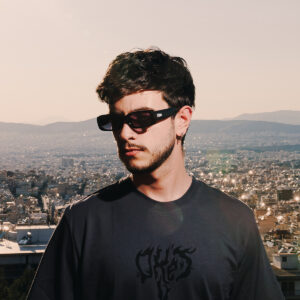 Recycled-Black-Sunglasses-Ohet-Void-Model