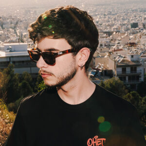 Recycled-Tartaruga-Sunglasses-Ohet-Glare-Model