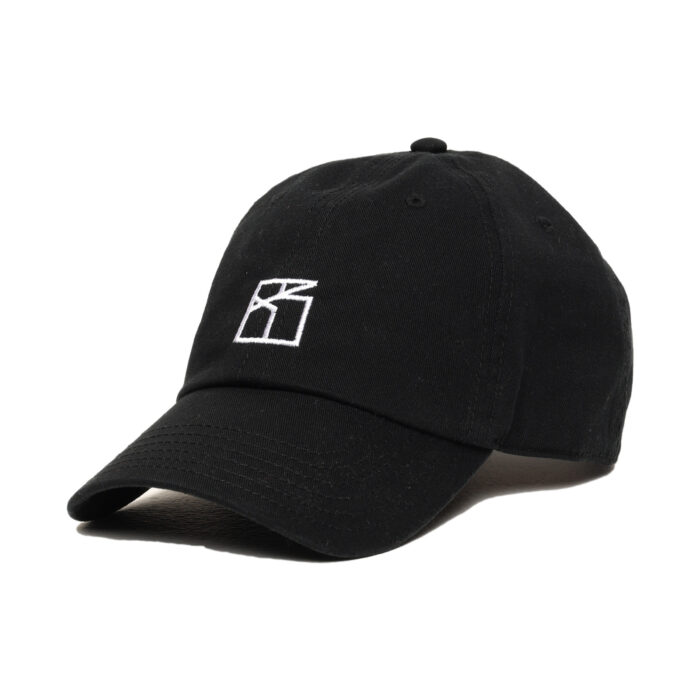 Black Cap Ohet White Logo